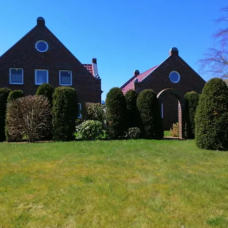 Roter Apartment